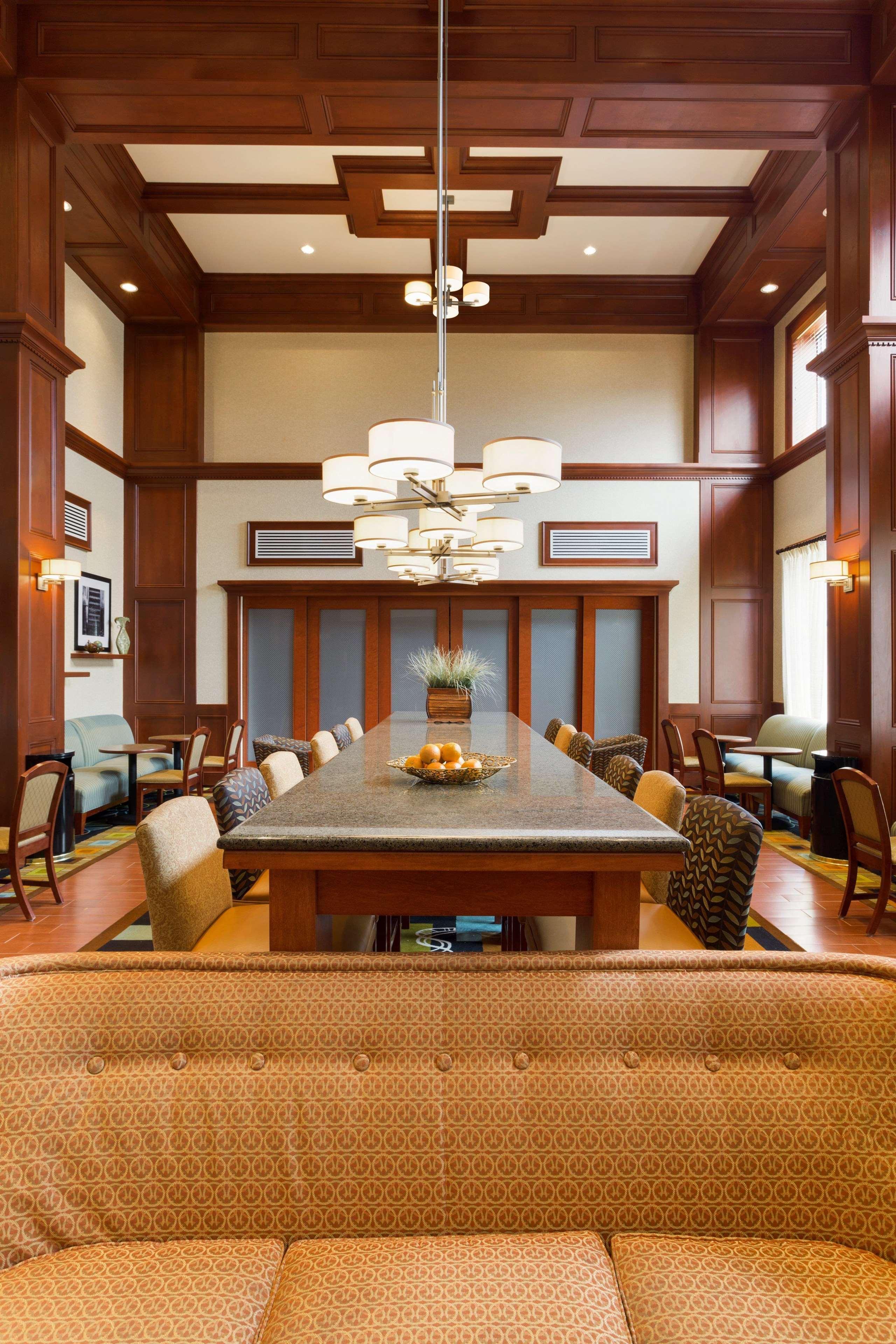 Hampton Inn & Suites Detroit/Chesterfield Экстерьер фото
